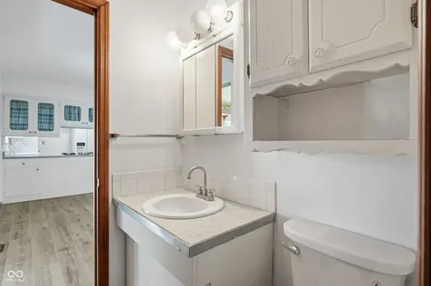 814 Sprague Street Indianapolis IN 46217