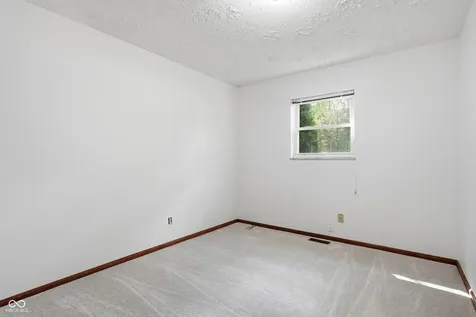 814 Sprague Street Indianapolis IN 46217