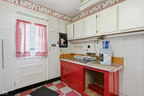 814 Sprague Street Indianapolis IN 46217