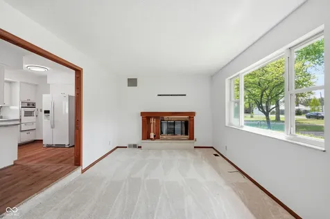 814 Sprague Street Indianapolis IN 46217