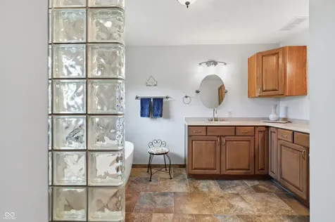 3806 N Foxcliff Drive E Martinsville IN 46151