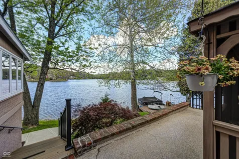 3806 N Foxcliff Drive E Martinsville IN 46151