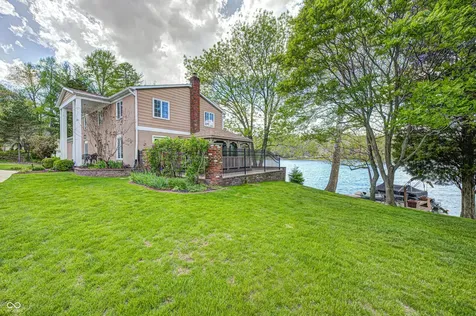 3806 N Foxcliff Drive E Martinsville IN 46151