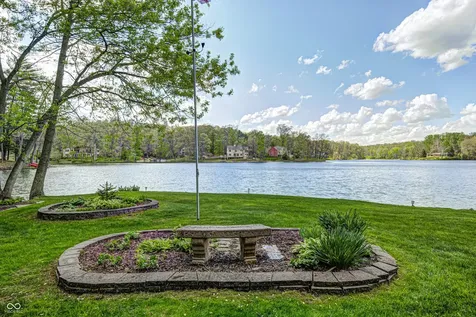 3806 N Foxcliff Drive E Martinsville IN 46151