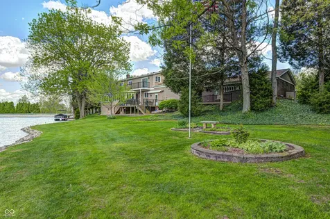 3806 N Foxcliff Drive E Martinsville IN 46151