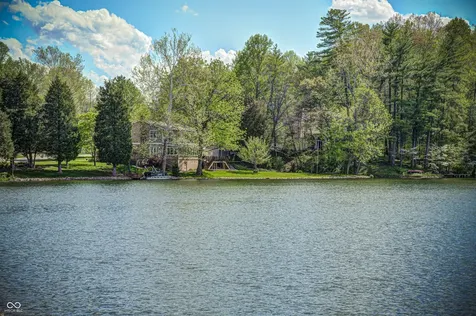 3806 N Foxcliff Drive E Martinsville IN 46151