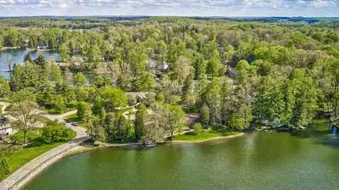 3806 N Foxcliff Drive E Martinsville IN 46151
