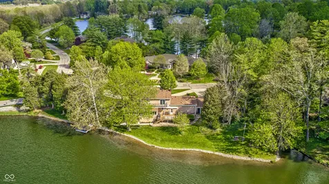 3806 N Foxcliff Drive E Martinsville IN 46151
