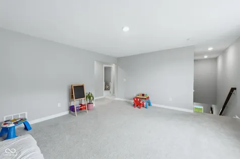 9208 Larson Drive Pendleton IN 46064