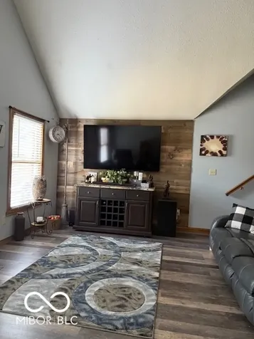 18 Hough Street Greenfield IN 46140