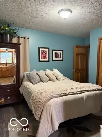18 Hough Street Greenfield IN 46140
