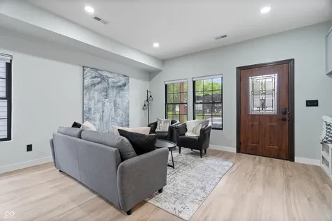 1523 Harlan Street Indianapolis IN 46203