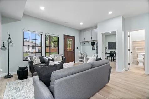 1523 Harlan Street Indianapolis IN 46203