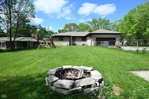 957 E Cragmont Drive Indianapolis IN 46227