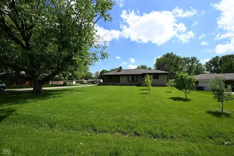 957 E Cragmont Drive Indianapolis IN 46227