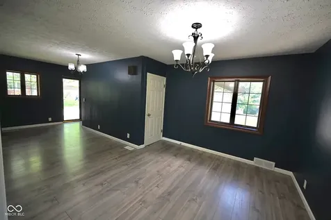 957 E Cragmont Drive Indianapolis IN 46227