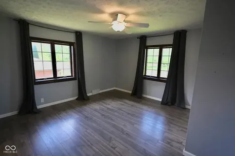 957 E Cragmont Drive Indianapolis IN 46227