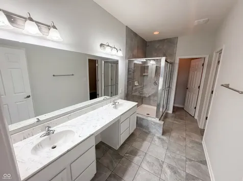 2357 Pokagon Street Avon IN 46123