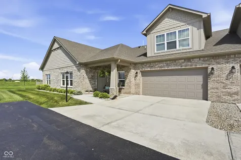 2307 Saddle Drive Shelbyville IN 46176