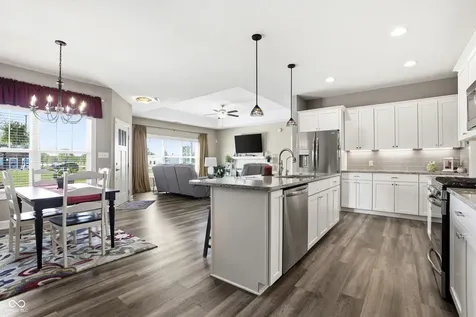 2307 Saddle Drive Shelbyville IN 46176