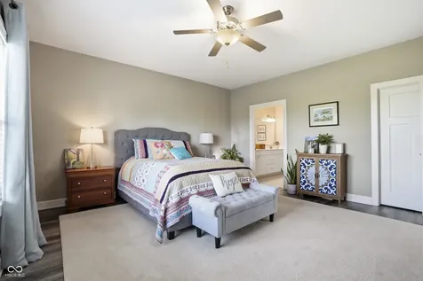 2307 Saddle Drive Shelbyville IN 46176