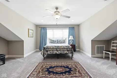 2307 Saddle Drive Shelbyville IN 46176