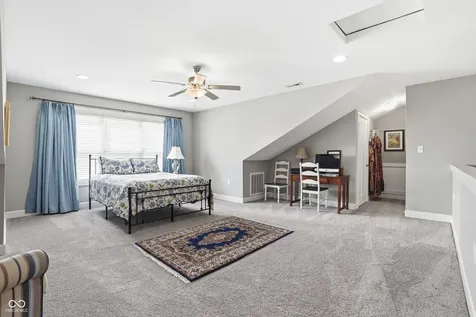 2307 Saddle Drive Shelbyville IN 46176