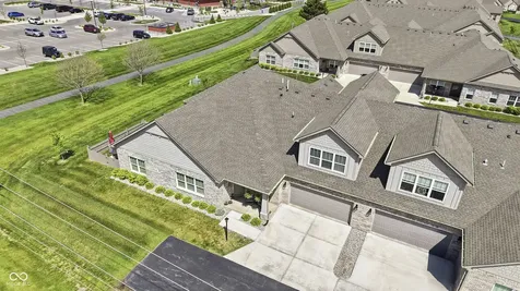 2307 Saddle Drive Shelbyville IN 46176
