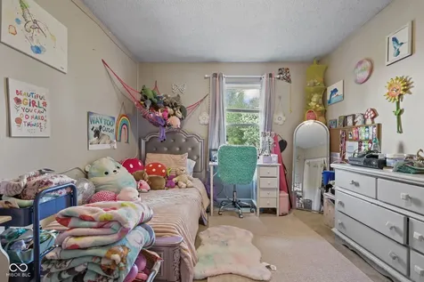 5537 Yeager Court Indianapolis IN 46237