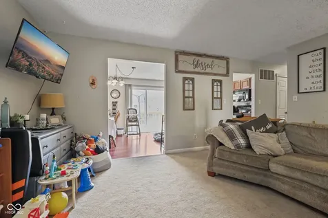 5537 Yeager Court Indianapolis IN 46237