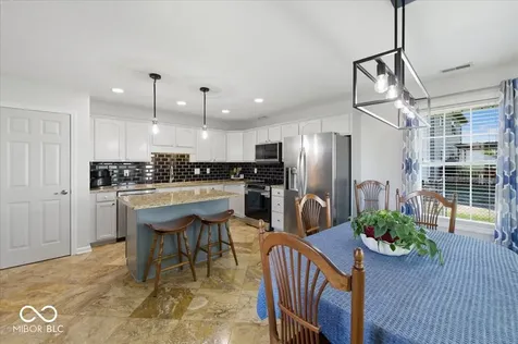 1816 Acorn Road Franklin IN 46131