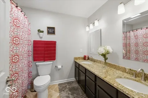 1816 Acorn Road Franklin IN 46131