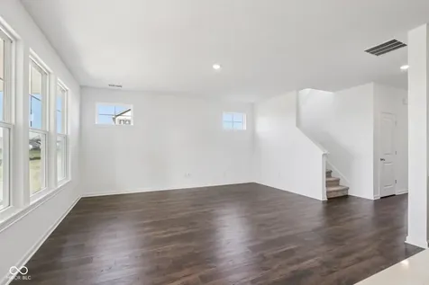 5589 Arcade Boulevard Mccordsville IN 46055