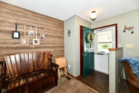 801 N 400 W Bargersville IN 46106