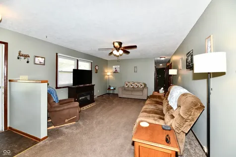 801 N 400 W Bargersville IN 46106