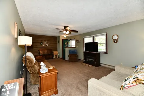 801 N 400 W Bargersville IN 46106
