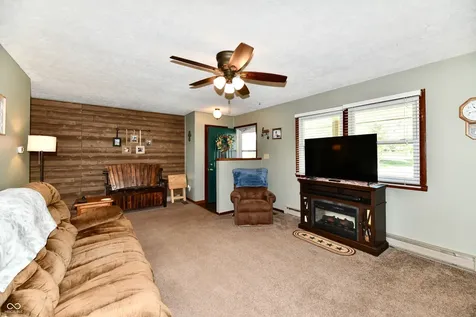 801 N 400 W Bargersville IN 46106