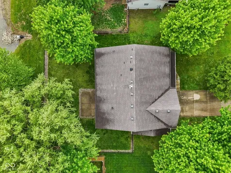 1163 King Maple Drive Greenfield IN 46140