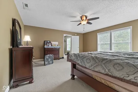 1163 King Maple Drive Greenfield IN 46140