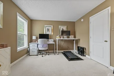 1163 King Maple Drive Greenfield IN 46140