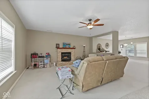 1163 King Maple Drive Greenfield IN 46140