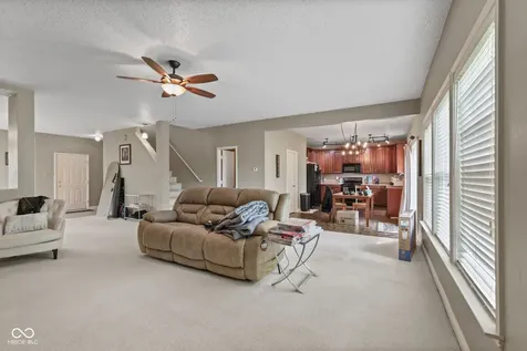 1163 King Maple Drive Greenfield IN 46140