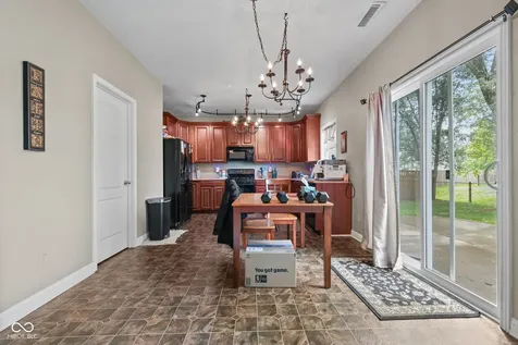 1163 King Maple Drive Greenfield IN 46140