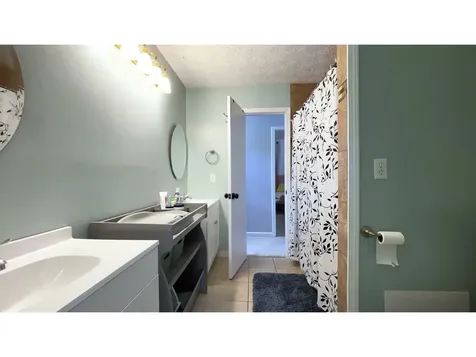 5627 Hill Rise Drive Indianapolis IN 46237