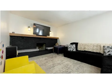 5627 Hill Rise Drive Indianapolis IN 46237