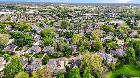 4243 Heyward Lane Indianapolis IN 46250