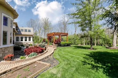10821 Club Point Drive Fishers IN 46037
