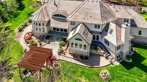 10821 Club Point Drive Fishers IN 46037