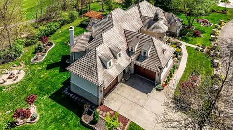 10821 Club Point Drive Fishers IN 46037