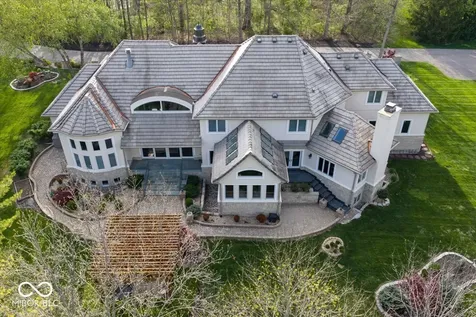 10821 Club Point Drive Fishers IN 46037